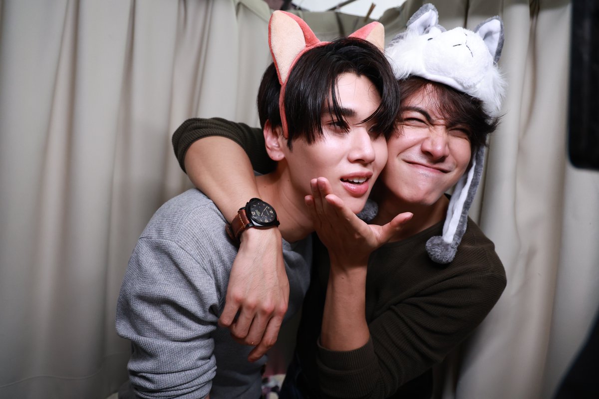 DareYouToDeath's tweet image. ถ่ายโฟโต้บูธฟีลๆ ค่ะ......ฟีลแฟน💖🤭

#DareYouToDeathEP7
[PHOTO BEHIND THE SCENE