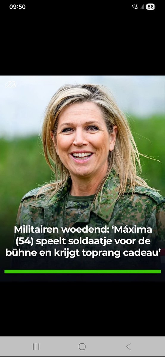 Perr19458206's tweet image. Na een weekje de nagels gelakt,  gezicht gecamoufleerd, met de hoge hakjes door de modder...
Onze nieuwe..erg knap hoor !!!
LUITENANT KOLONEL !!!!...