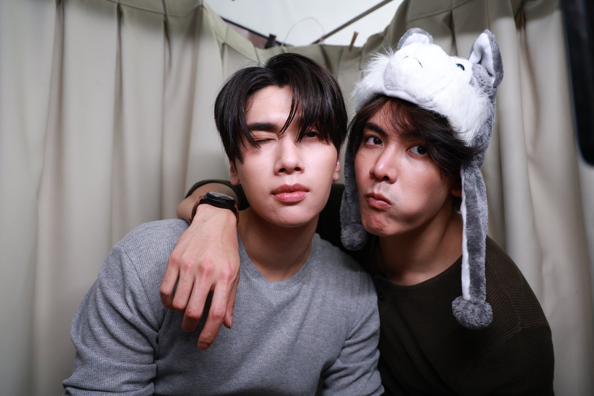 DareYouToDeath's tweet image. ถ่ายโฟโต้บูธฟีลๆ ค่ะ......ฟีลแฟน💖🤭

#DareYouToDeathEP7
[PHOTO BEHIND THE SCENE