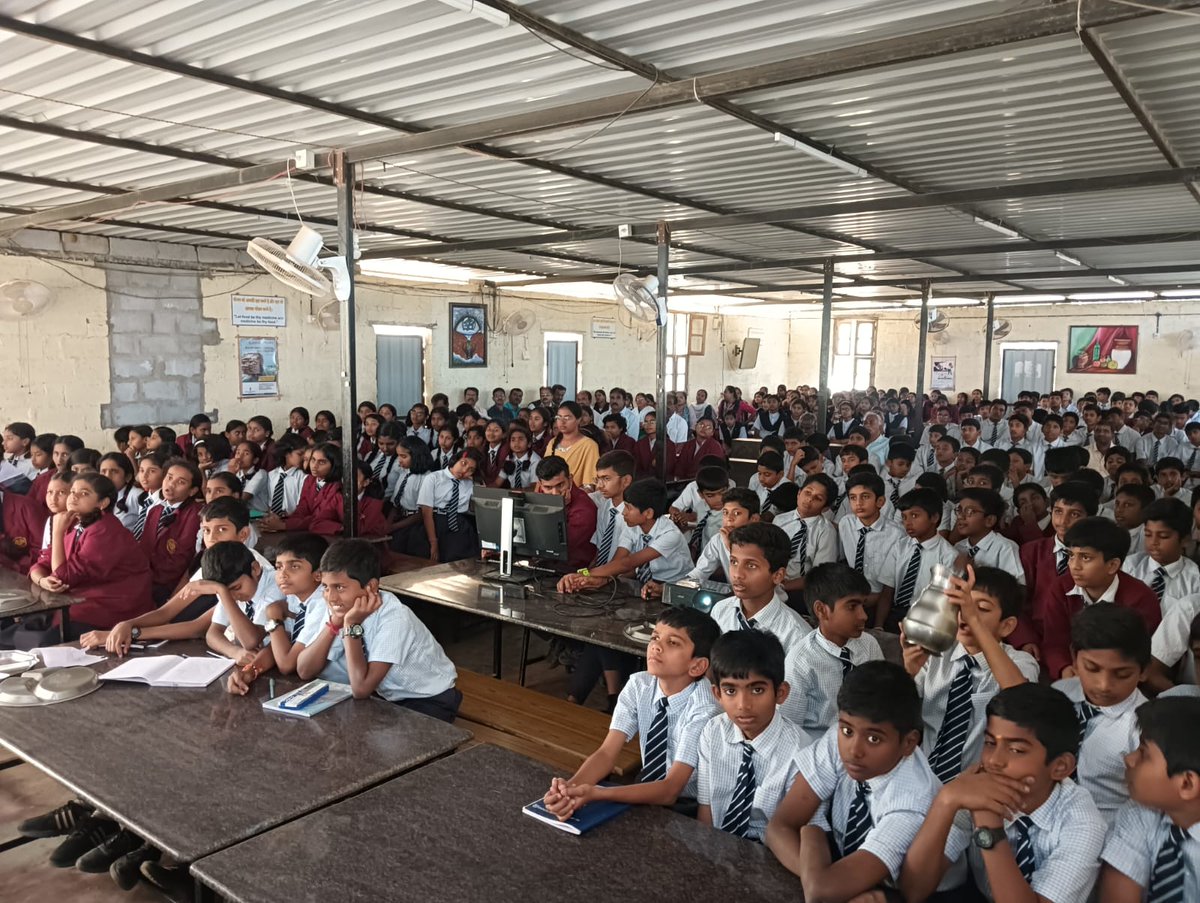 JRamanagara's tweet photo. #LIVE | #ParikshaPeCharcha2026
Hon’ble PM Shri @narendramodi interacts with #ExamWarriors—guidance, motivation &amp; clarity for exams.
🕙 10:00 AM | 6 Feb 2026
▶️ https://t.co/YTg5EJx964…
#PPC2026 @NVS_HQ @nvsrohyd https://t.co/MOtSgw85i6
