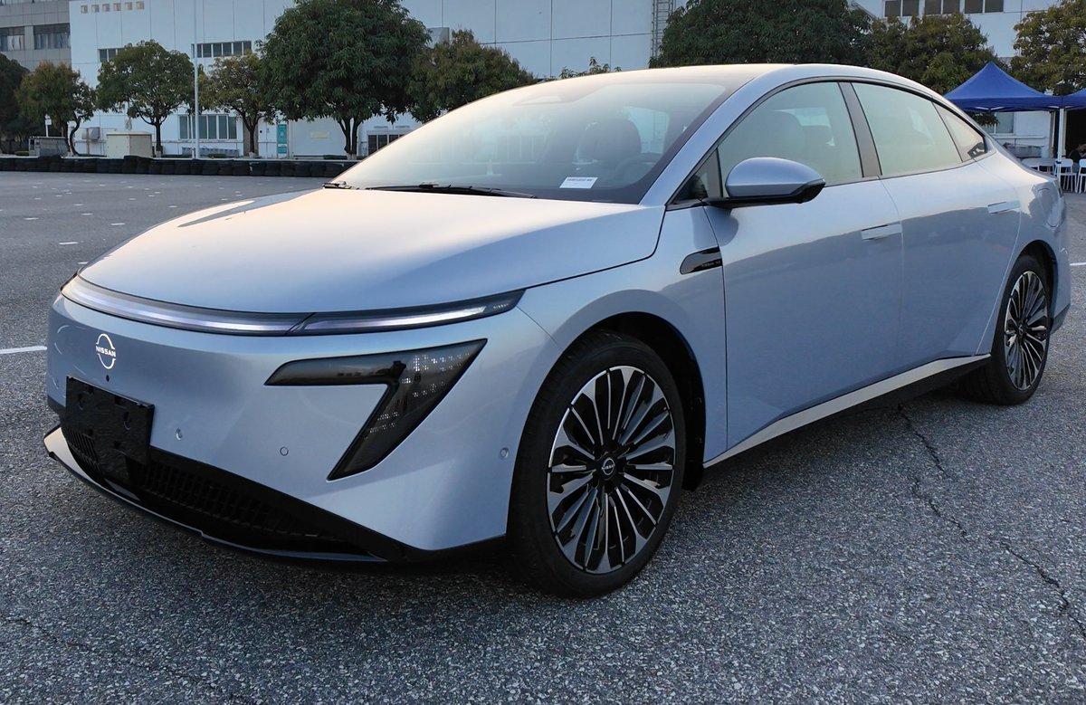 lovecars_jp's tweet photo. 【緊急報告】日産の中国専用車「N7」、乗ってきました。

結論から言います。 「仕上がりが衝撃的」です。

今の中国市場で、日産が本気を出すとこうなるのか…。 その走りと質感を、今夜のライブで生報告します。

さらにスバルの「ゲレタク」や「GR GT」の裏話も。 今夜はネタが濃いです。

🕘 21:00開始 https://t.co/2Be3ADn6Id

#Nissan #N7 #SUBARU #GRGT #lovecarstv