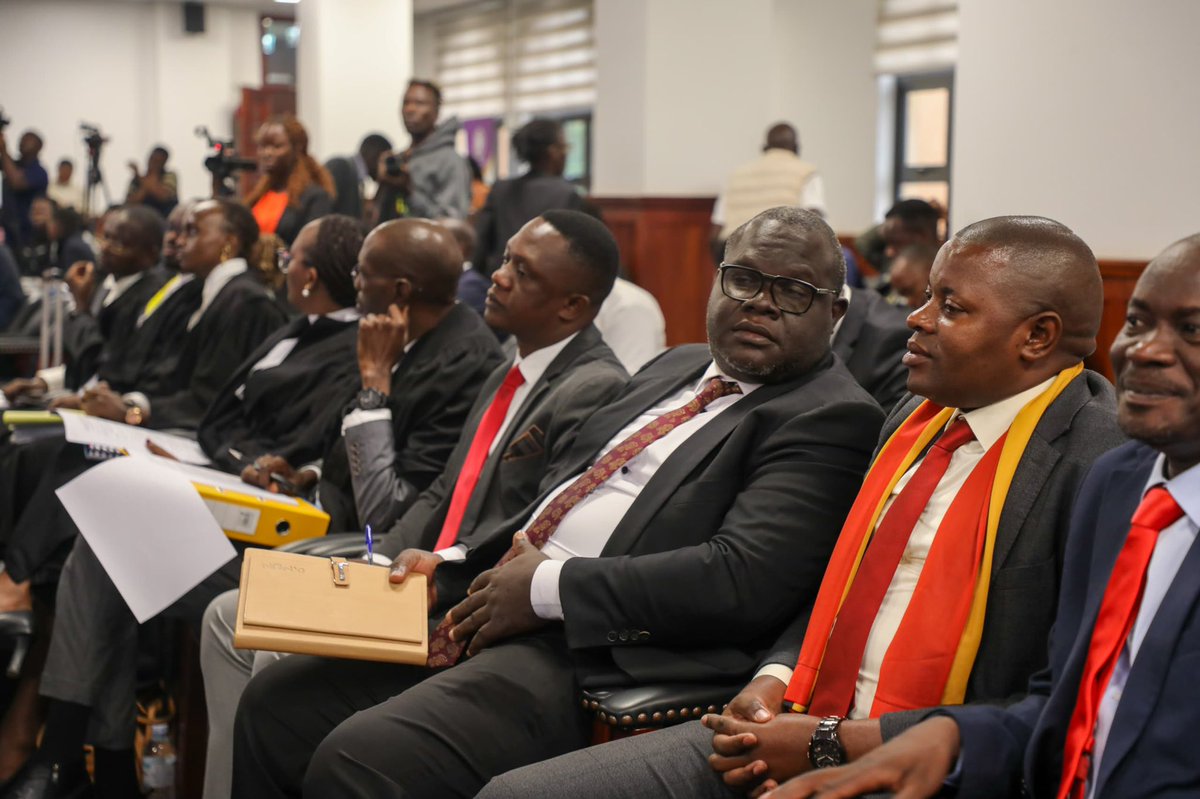 Robert Kasibante is withdrawing his petition challenging President Museveni's 2026 election win, citing high costs and technical complexities. He seeks the Supreme Court's permission to drop the case.
#LumpeUpdates