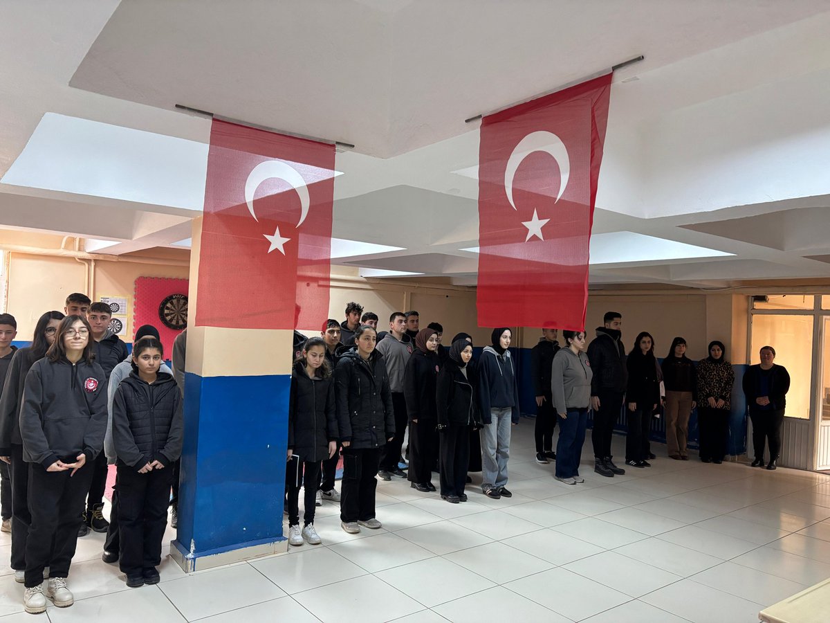 DogansarM's tweet photo. Asrın Felaketinde Unutmadık

Türkiye'nin yüreğini yakan 6 Şubat Depremlerinin yıldönümünde okulumuzda Anma Programı düzenlendi.

Rabbim, milletimize bir daha böyle acılar yaşatmasın. @tcmeb @Yusuf__Tekin @erdogan_fatih66 https://t.co/cqmECCs7w5