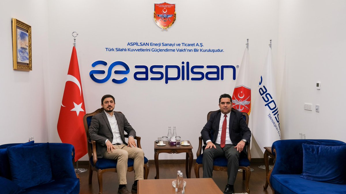 Sanayi ve Teknoloji Bakanlığı HIT-30 Direktörü Sayın Ahmet Solmaz’ı ASPİLSAN Enerji’de ağırladık.

Ziyarette enerji depolama alanındaki çalışmalarımız ve HIT-30 kapsamında iş birliği fırsatları değerlendirildi.

Nazik ziyaretleri için teşekkür ederiz.

#AspilsanEnerji
