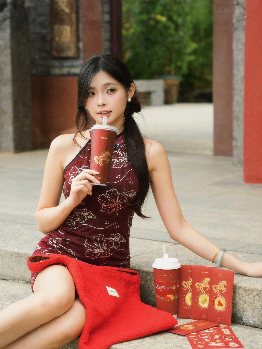 d00nuts意淫群 tweet media