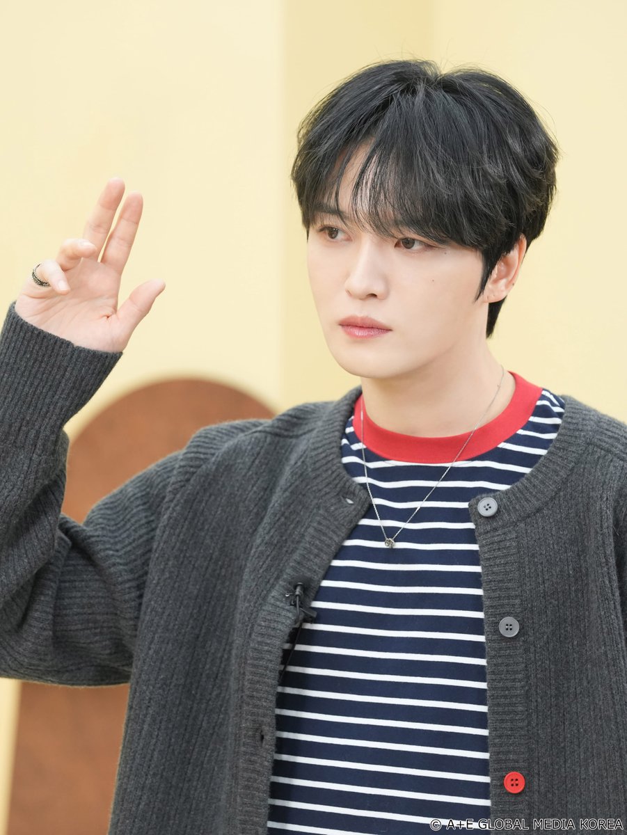 明日2/7(土)～再放送🍳
「#ジェチング シーズン4」
🗓毎週(土･日) 11:30～ ※2話連続
#JAEJOONG

12:30～放送 #2 のゲストは
#ZEROBASEONE🐹🐈️🐰

ソン・ハンビン、リッキー、ハン・ユジンに
#ジェジュン が愛嬌の極意を伝授🫶💕

YouTube本編では未公開だった