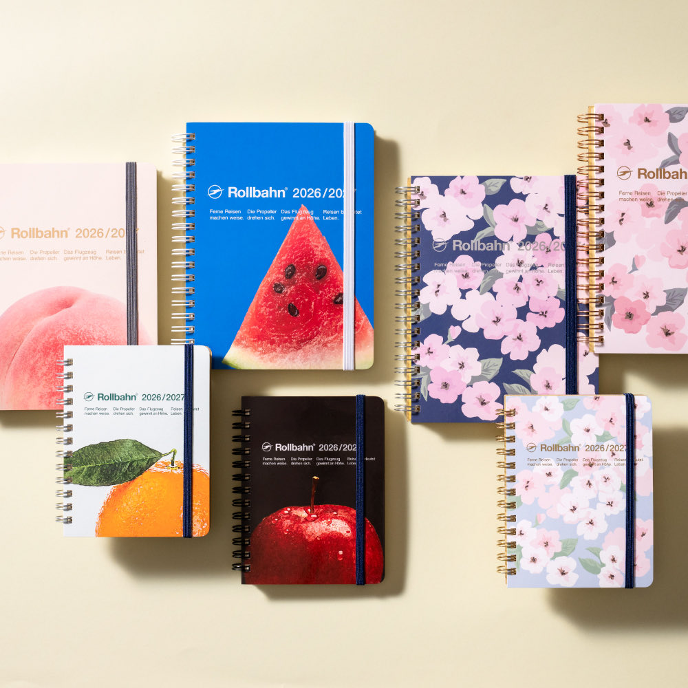 2026年3月始まりのロルバーン ダイアリーが発売開始しました。
直営店限定デザインは「チェリーブロッサム」と「フレッシュ」の2つのシリーズをご用意しています。
ぜひ店頭でご覧ください。
#ロルバーン #rollbahn #ロルバーンダイアリー