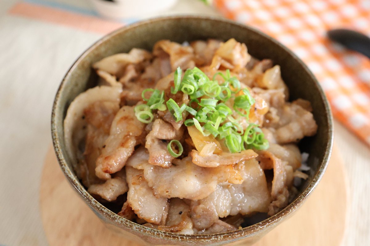 hamagohan_r's tweet photo. 下味をつけて焼くだけ。
手間は最小なのに、味は想像以上。
白だしのコクに、にんにくとしょうがが効いたクセになる仕上がりです。 https://t.co/k6auPIQ4bR