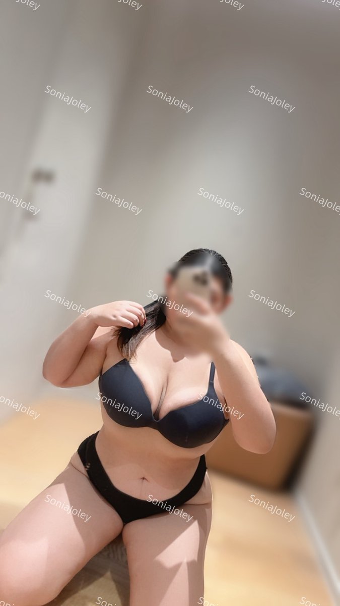 It’s Friyay ✨✨✨