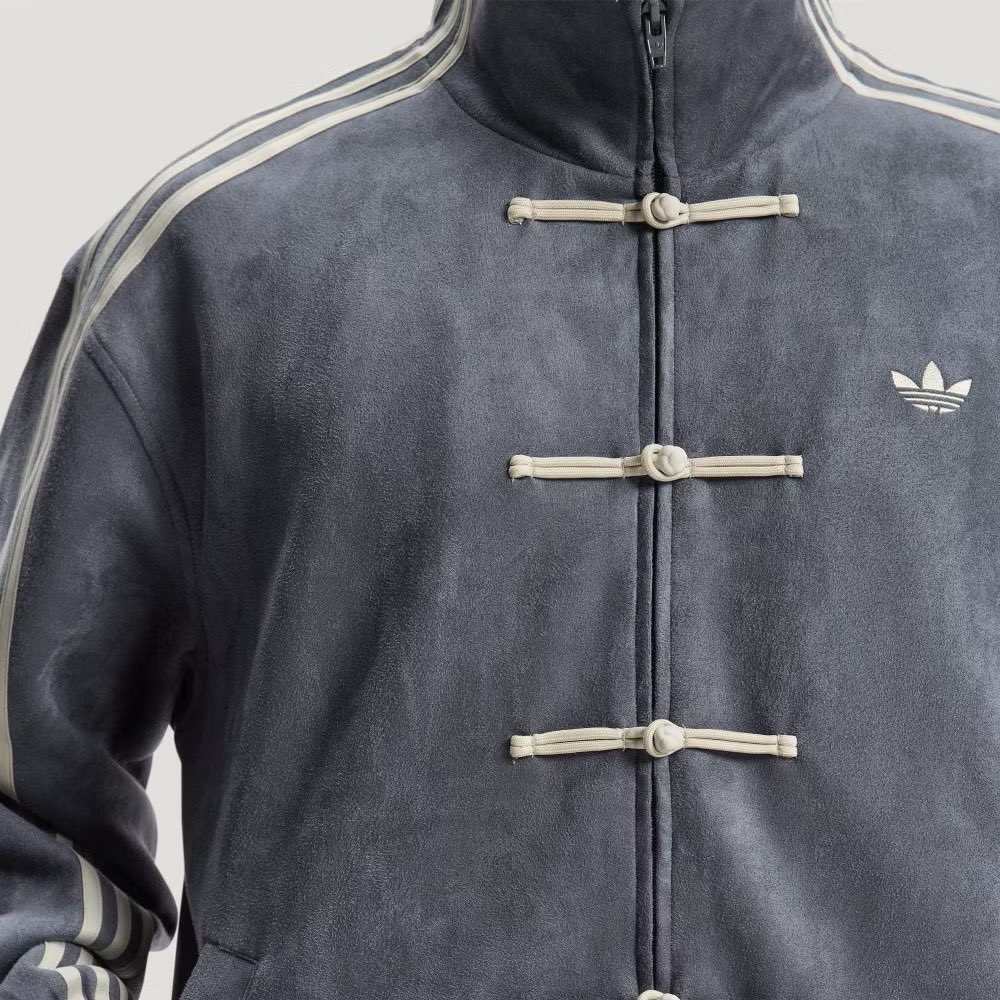 settythebully's tweet photo. wts lfb ph pasabuy

ADIDAS CNY TANG JACKET 

all sizes are currently available here in TW

color: dark bluish grey
eta: feb 14
payo only

dm if inch https://t.co/CO1sRfG0Cl