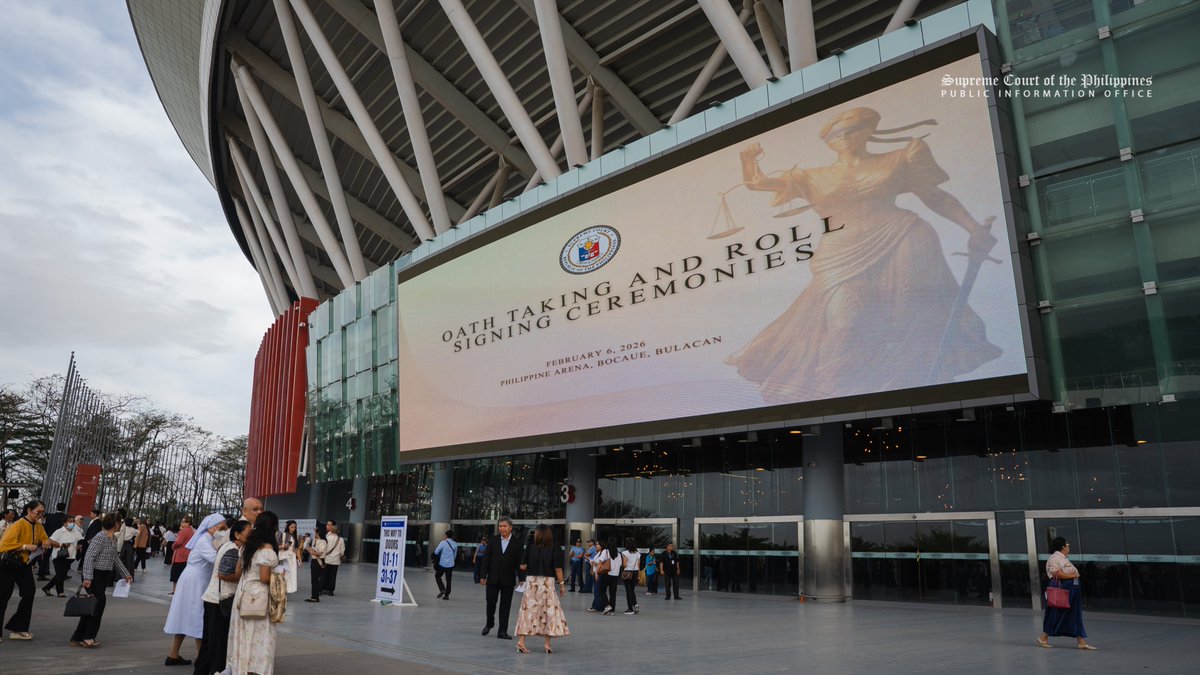 SCPh_PIO's tweet image. Scenes from this morning's Oath Taking and Roll Signing Ceremonies for the Successful #Bar2025 Examinees

#AMYingForExcellence
#AJustBar
#HaveFaith
#SupremeCourtPH