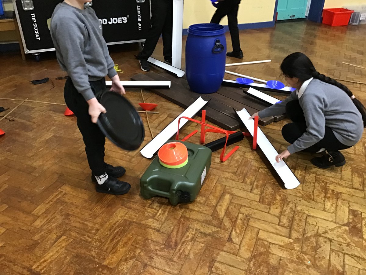 Richard Taylor tweet media