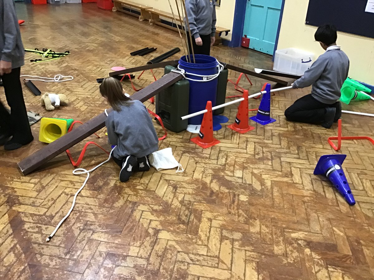 Richard Taylor tweet media