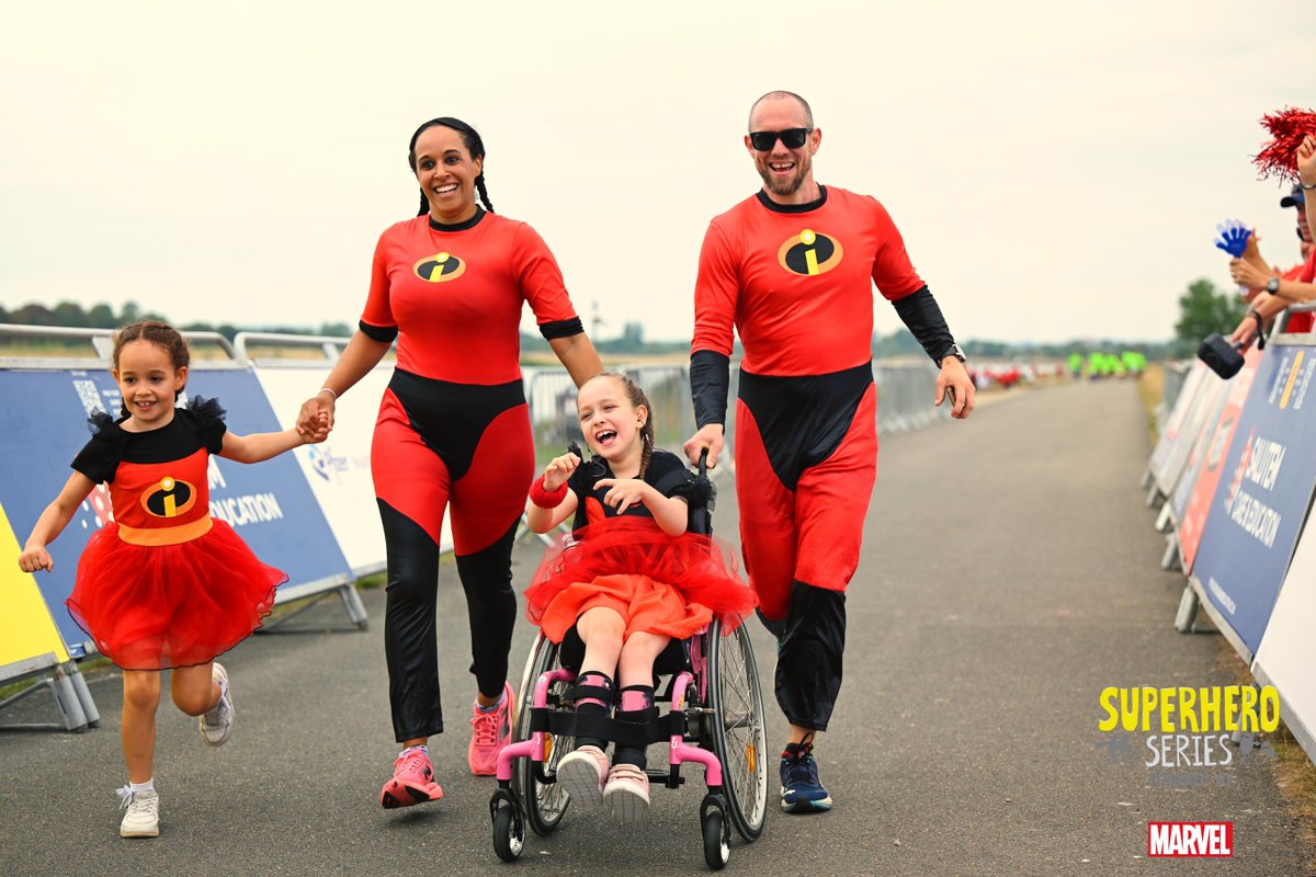 SuperheroSeries tweet media