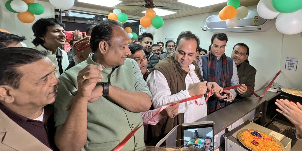 Santosh Ojha tweet media