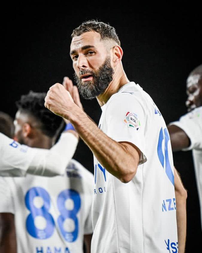 Karim Benzema netted hatrick on his debut in the 6-0 win over Al-Akhdood.

That's his first game for Al Hilal