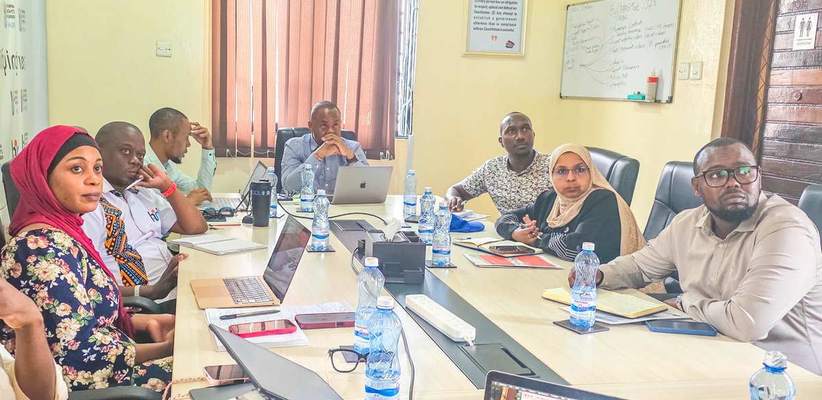 Huria_KE's tweet photo. Exciting day at HURIA HQ! 🚀 
Hosted @FAOKenya  officials to strengthen our partnership and secure land rights in Kwale County.  

Our FAO-funded project, we're driving #foodsecurity  #WomensEmpowerment &amp; youth with #LandRights for farming, advancing women's land ownership. https://t.co/KxAc6UpSJj