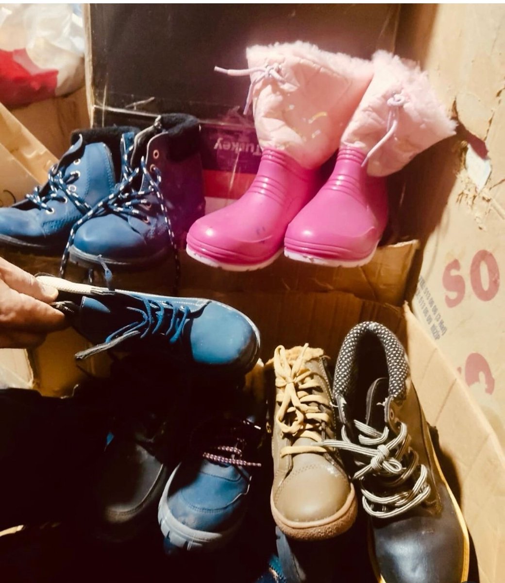 Başkanımız Mustafa Gülpınar'dan 6 Şubat paylaşımı. Gülpınar: "KAGES Gönüllüleri tarafından 6 Şubat depreminden bir kaç gün sonra çekilen bu fotoğraf benim için hem acının hem de paylaşımın sembollerinden biridir. ALLAH bir daha böyle bir sınavı bizlere yaşatmasın. ALLAH bizlere