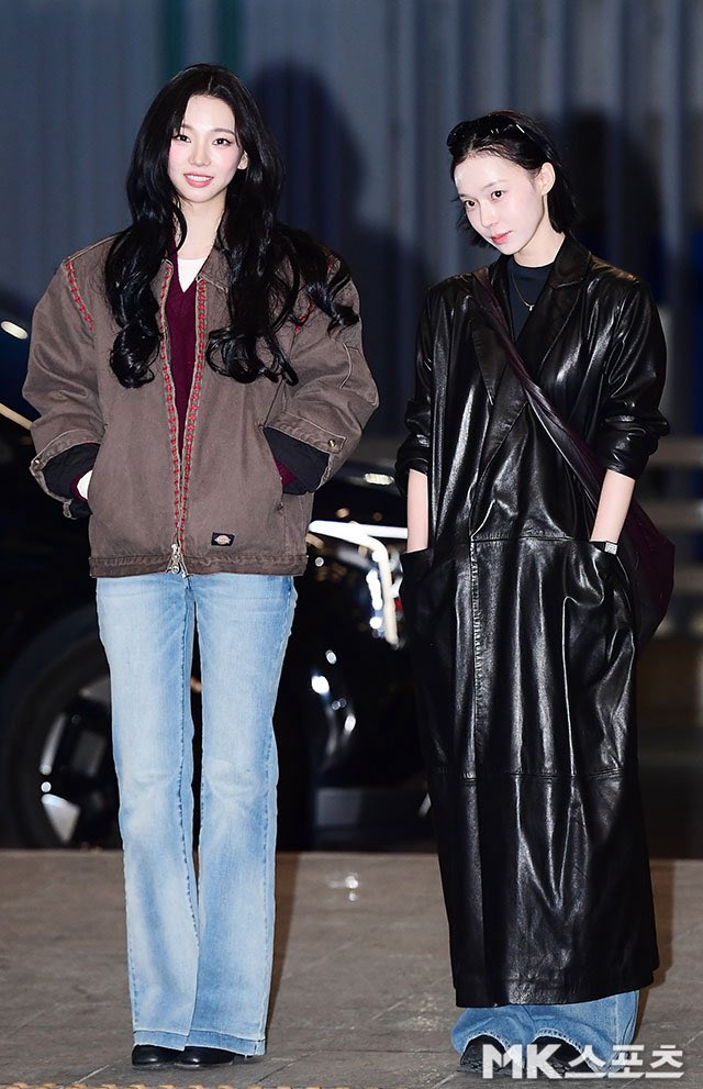 오늘도 그 언니 옆 가오연하처럼 나왔넼ㅋㅋㅋㅋㅋㅋㅋ 자기가 리드하고 있다고 생각하지만 사실 연상여친분이 귀여워 하면서 다 져주고 있을 것 같은 커플 1위