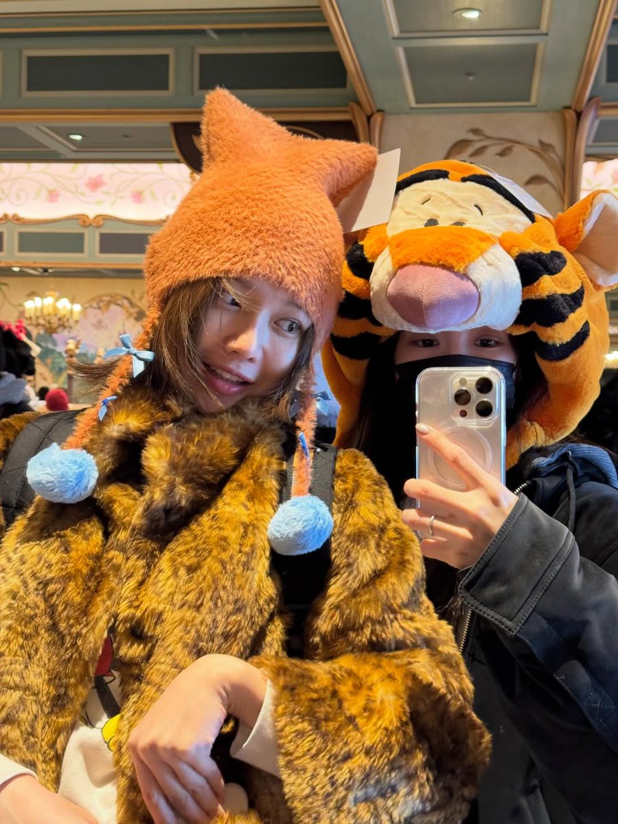 nemz_801's tweet photo. Tiffany from Sooyoung IG
🥜 Life is good bruh 🐭
🎀 So grateful bruh 🚢🐭 🎆
#TiffanyYoung #Sooyoung #SooFany https://t.co/MrLFoICMix