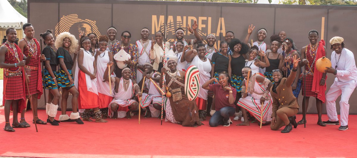 The ARCrayon tweet media