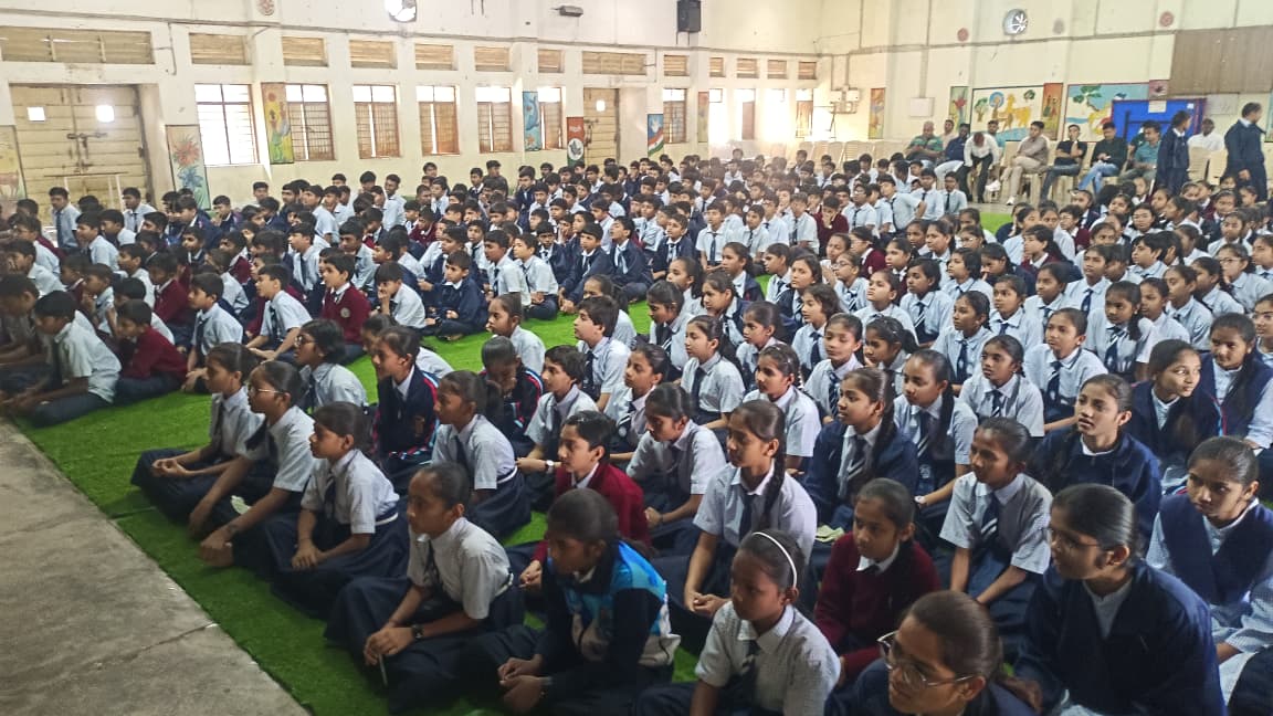TapiJnv's tweet photo. Live streaming of Pariksha Pe Charcha 2026 to bust exam stress among students and approach exams with confidence and positivity , shared by Honorable PM with students community at P M SHRI SCHOOL JNVTAPI at 10:00 AM on 06.02.2026 #PPC2026 #NVS #Jnv #Navodaya #NVSHQ #ExamWarriors https://t.co/nMHQdG75JZ