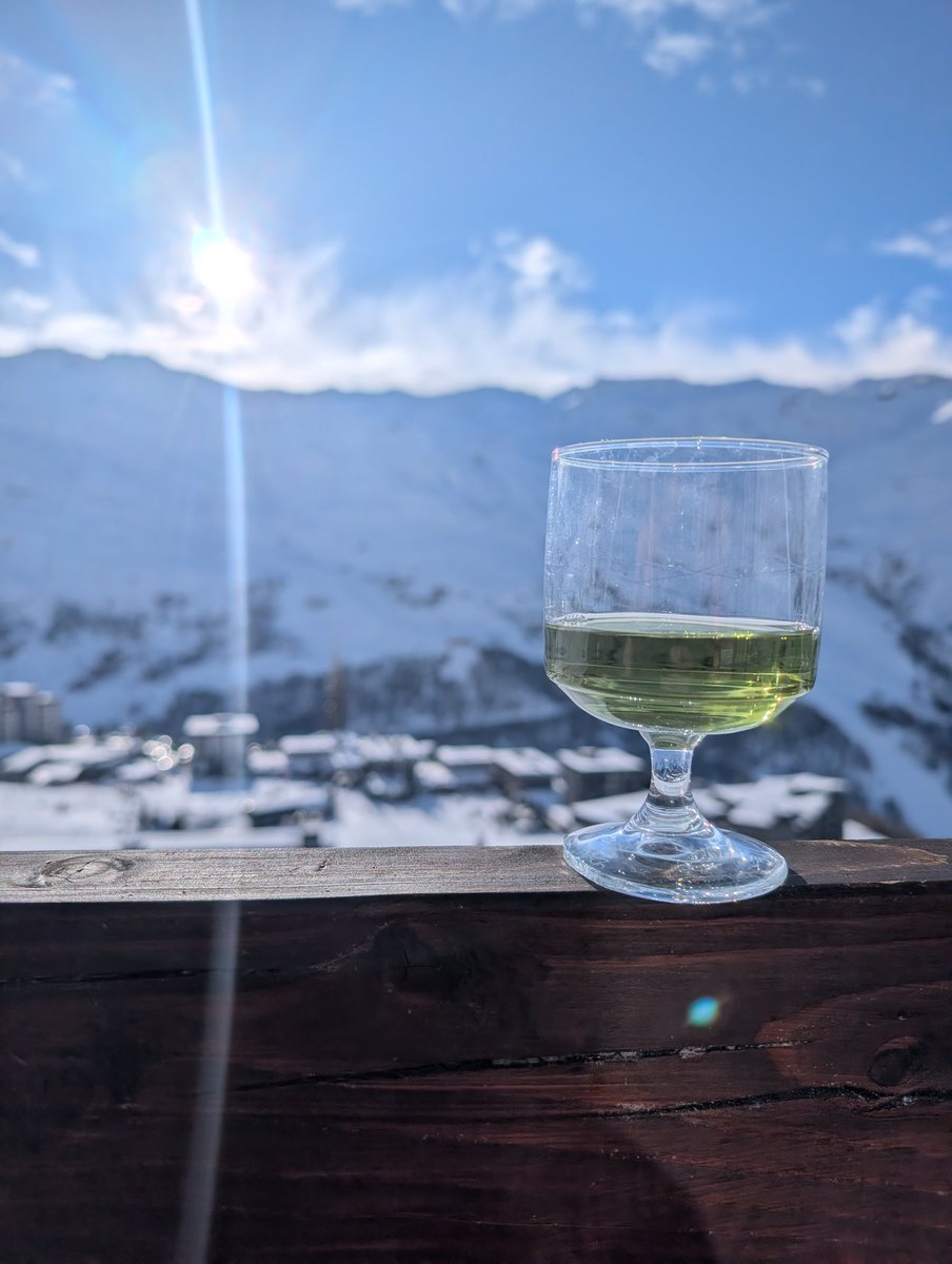 Monsieur-TK tweet media