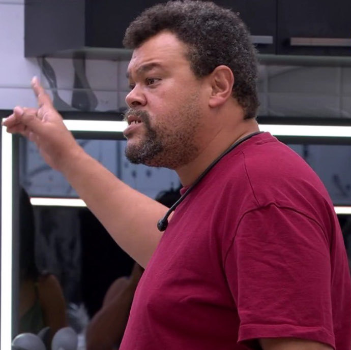 fuxiquemos's tweet photo. Defina Babu Santana em uma palavra: #BBB26 https://t.co/o9Geb6B8je