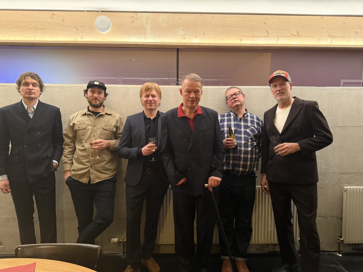 Edwyn Collins tweet media