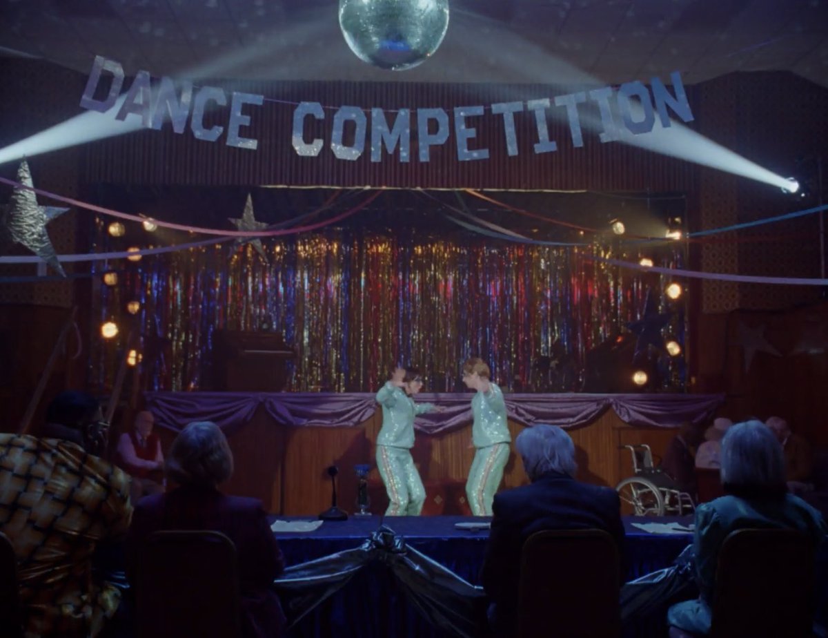 me and the bad bitch i pulled by spraying her with an unfamiliar chemical concoction