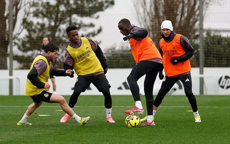 محمود مجيد tweet media