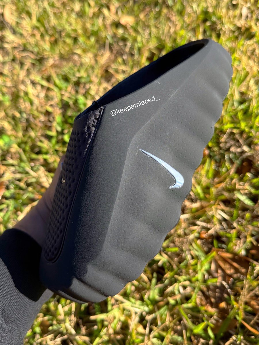 thelacedway's tweet photo. Nike Mind 001 “Black/Chrome” https://t.co/kV8dvQsQfN