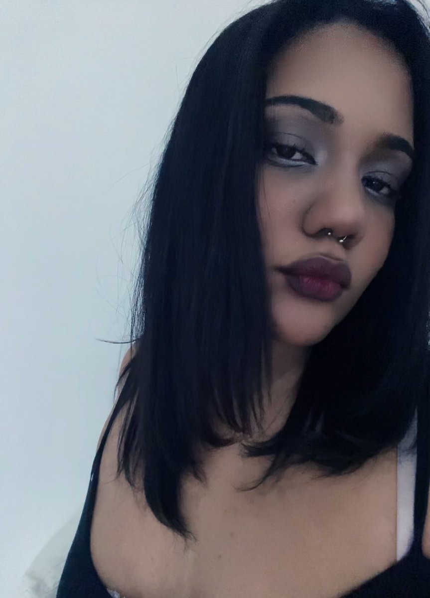 GoddessSamy1's tweet photo. Hi wallets!!

Human ATM Loser Slave footslave https://t.co/pZbuoUNYcw