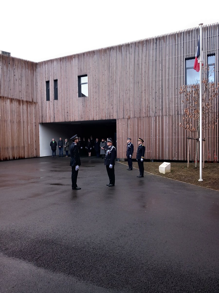 Image de Préfet de la Marne - #Sécurité I Installation du nouveau Commissaire d'Épernay

Emmanuel Auber, sous-préfet d'Épernay, pr
