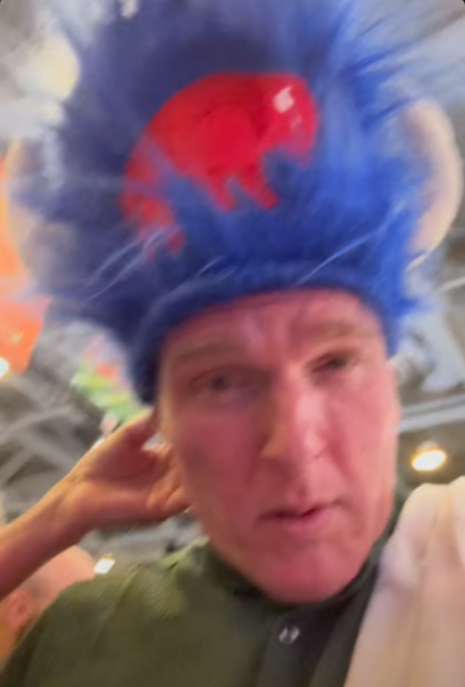 I absolutely love this. Welcome to the Water Buffalo Club <a href="/PatMcAfeeShow/">Pat McAfee</a>! <a href="/WBC716/">The Official Water Buffalo Club 716</a> 
facebook.com/reel/193349160…