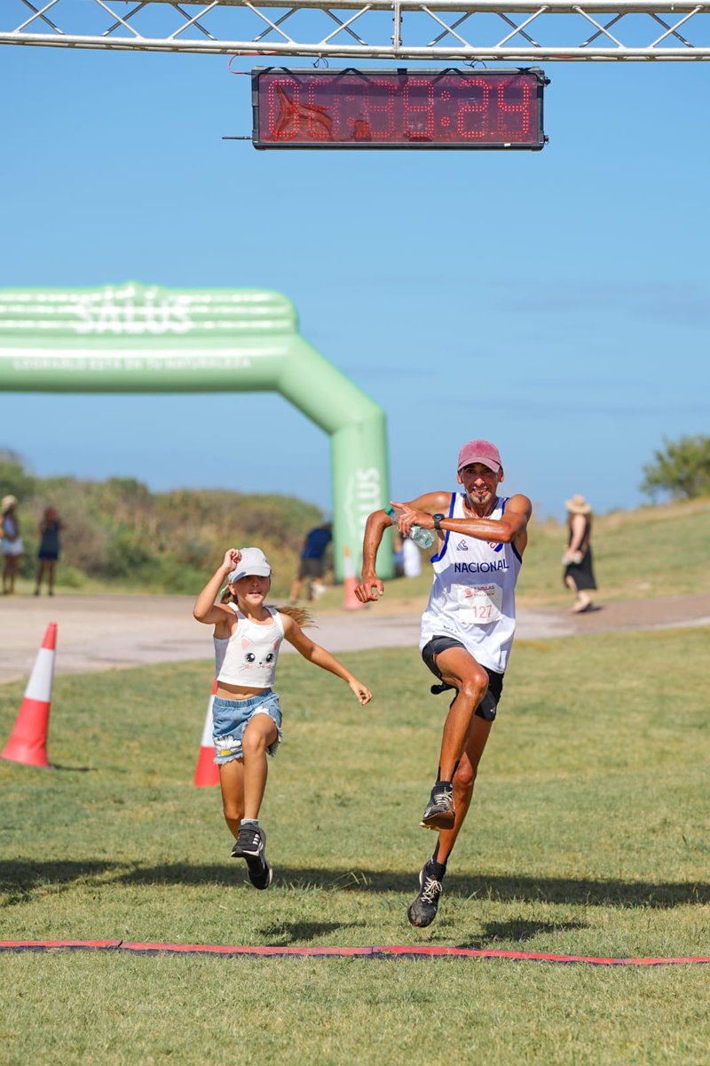 Ojalá todos tengan un fin de semana como el último de Alexis Castro. 

Tres eventos y tres victorias. En menos de 24 horas 💪🏻🤪

🥇⛰️ 𝘝𝘌𝘙𝘛𝘐𝘊𝘈𝘓 7k
🥇🌅 𝗗𝗲𝘀𝗮𝗳í𝗼 𝗮𝗹 𝗔𝗺𝗮𝗻𝗲𝗰𝗲𝗿 15k
🥇🏖 5 Millas Scotiabank