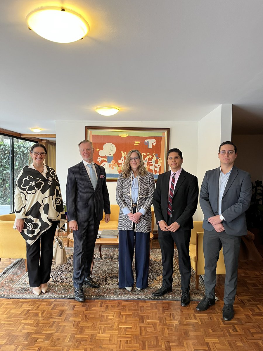 EmbFinMexico tweet media