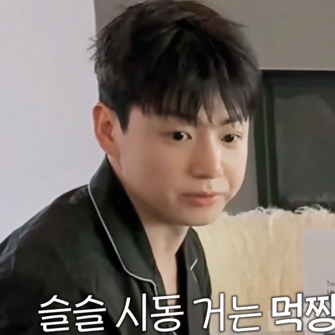 คนที่โดนเรียกว่าอ้วน แต่จริงๆหุ่นดี ส่วนคนที่อ้วนคือแม่เอง