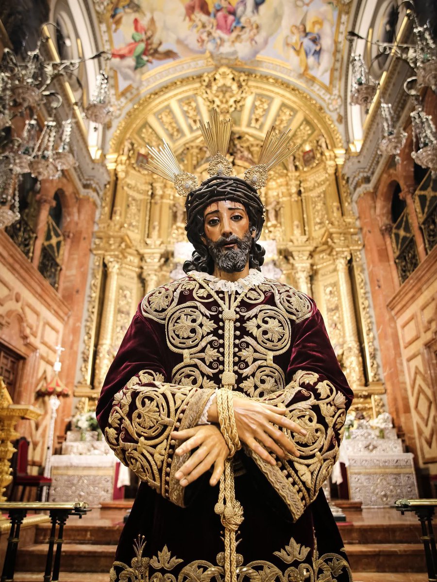 Esperan83634563's tweet image. Primer viernes de mes, Nuestro Padre Jesús de la Sentencia se acerca a su pueblo fiel. 

Dios padre celestial, ten misericordia de nosotros. 
#Sentencia #Macarena #Devocion #Sevilla #España #viralpost