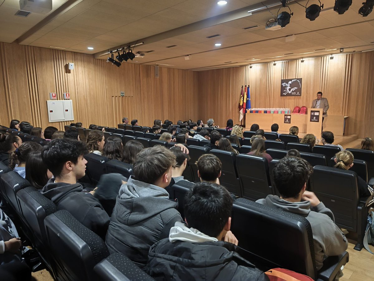 Museo de Paleontología de Castilla-La Mancha tweet media