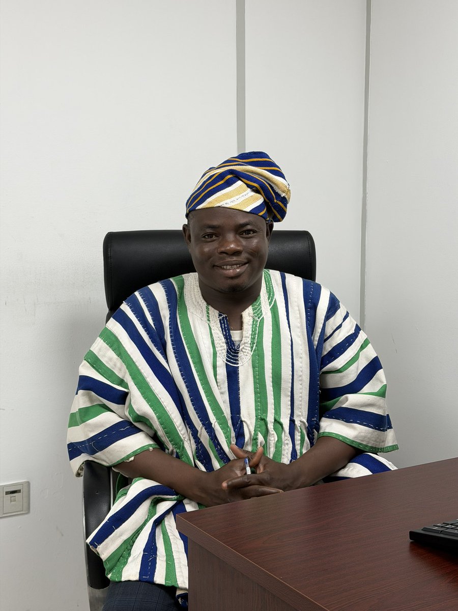 GhanaGOLDBOD's tweet photo. Fugu is more than cloth.
It carries the spirit of Ghana, shaped by gold, refined by time, and worn with pride.
From tradition to today, every weave reflects our value. 🇬🇭 https://t.co/BJVnpU8zs4