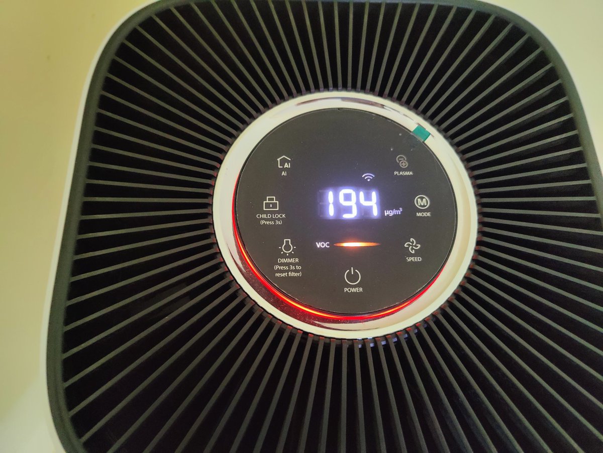 ManojShridhar's tweet photo. Day by day #AQI of #PimpriChinchawad
getting worse,poor &amp; poop to live without #airpurifier you will not get #fresh, #clean #air.
 Pay to #Doctor, #Medicine long term #disease like #Astama, #lunges #damage, #heartdisease much more add etc. What #BJP doing 🙈🙊🙉
 @maheshklandge https://t.co/YXqIm7616l