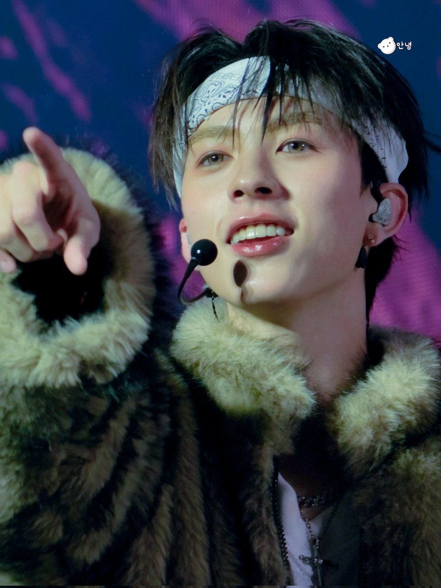 คิดถึงรอยยิ้มน้อยๆ 🫠

#PROXIE_The3rdConcert 
#PROXIEth #PROXIEOnglee