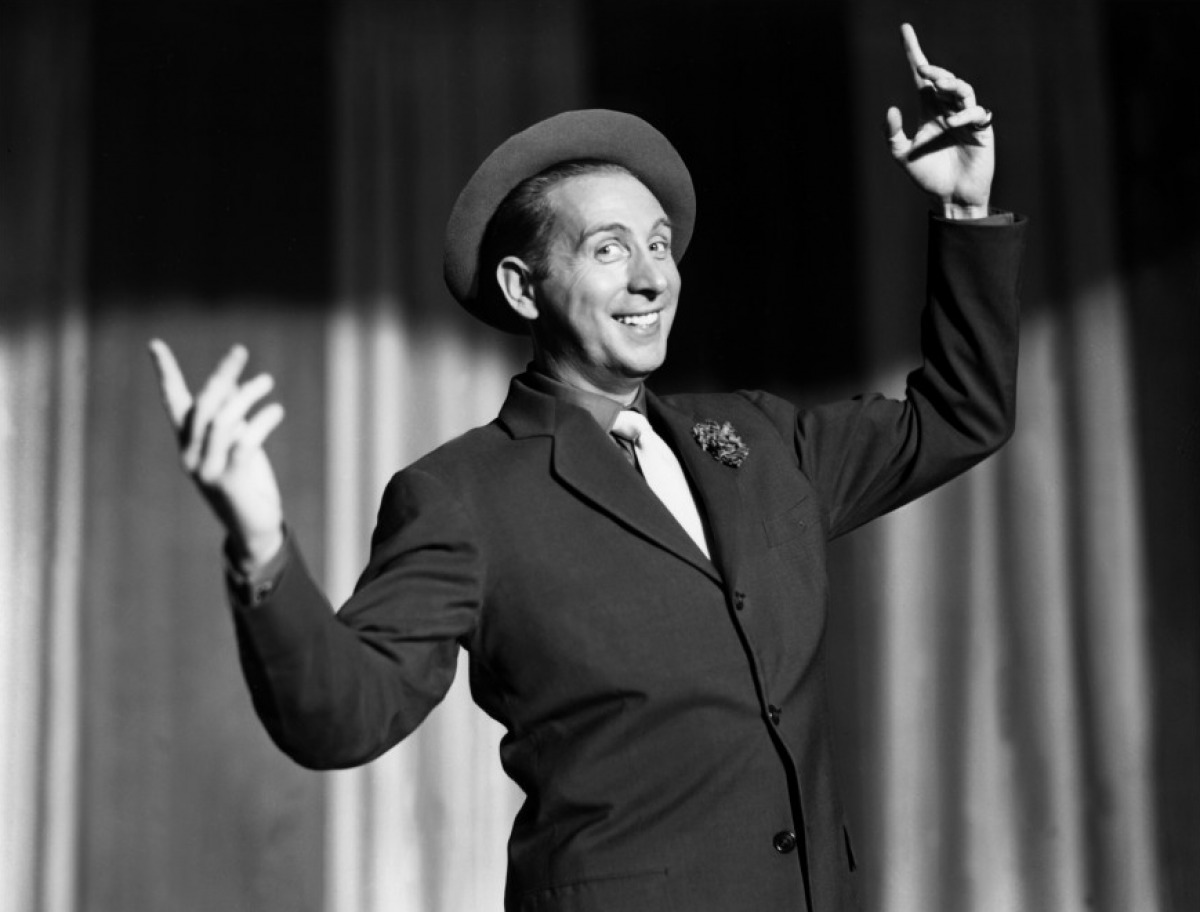 #Hommage Une tendre pensée pour Charles Trenet, décédé le 19 février 2001.