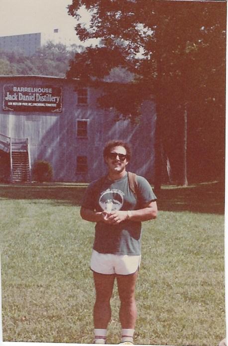 JoeBear72's tweet image. #FlashbackFriday...
This is me on a cross country trip in 1983. Note the sign on the building in the background. #JackDaniels
The people there were awesome.