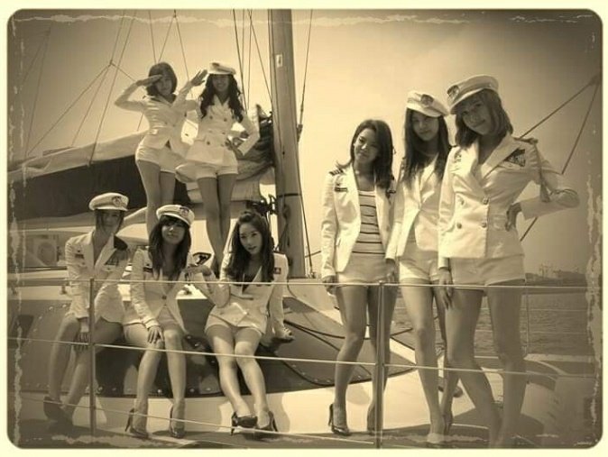 flirtaeyeon's tweet image. my great grandmothers