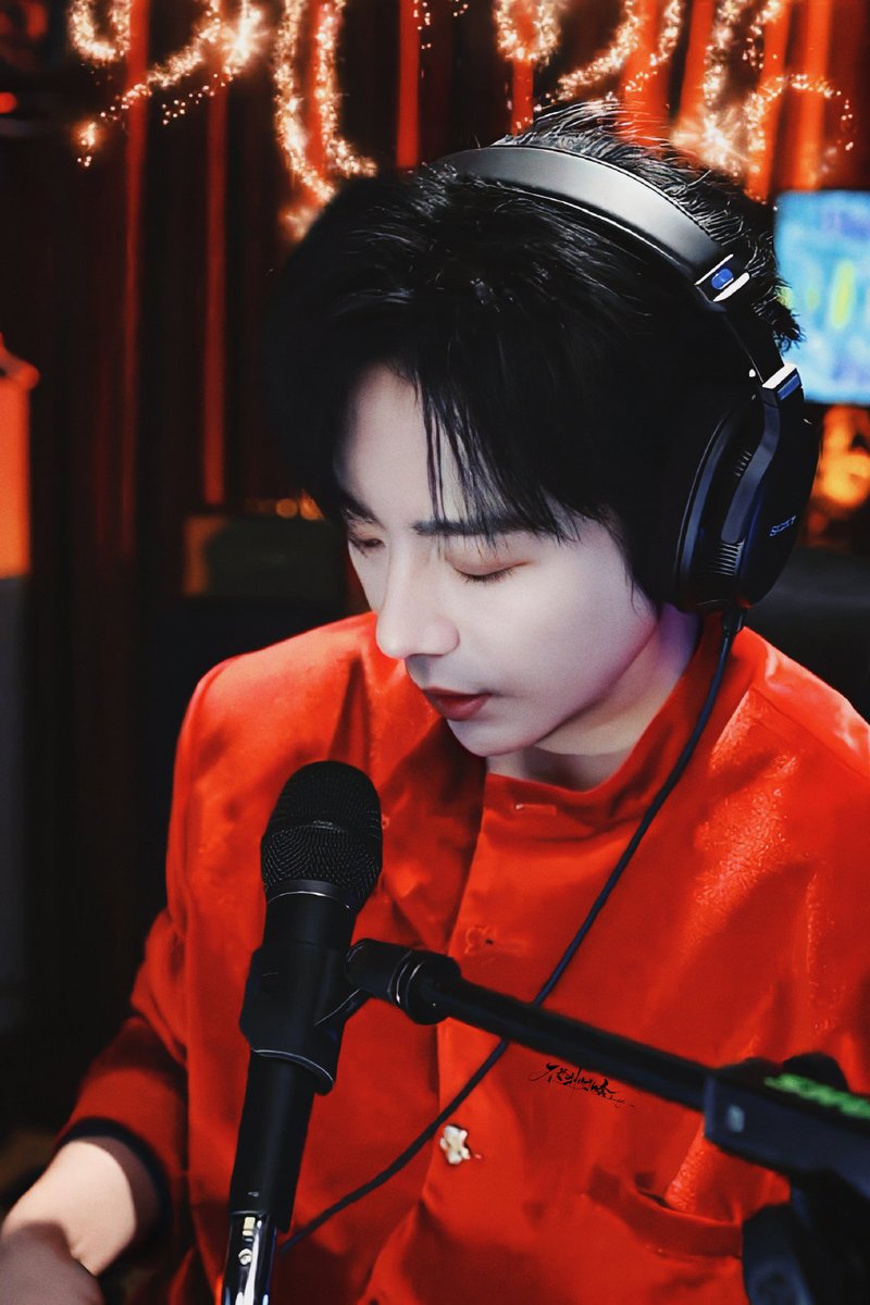 MuMuBeBe_'s tweet photo. 今天谢谢你啦, 晚安 ^^

#LiuYuning #刘宇宁 https://t.co/DELn6YwQSF