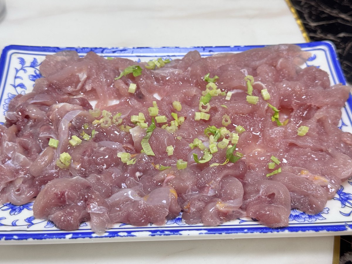 CCC (@l5t3x8) on Twitter photo 