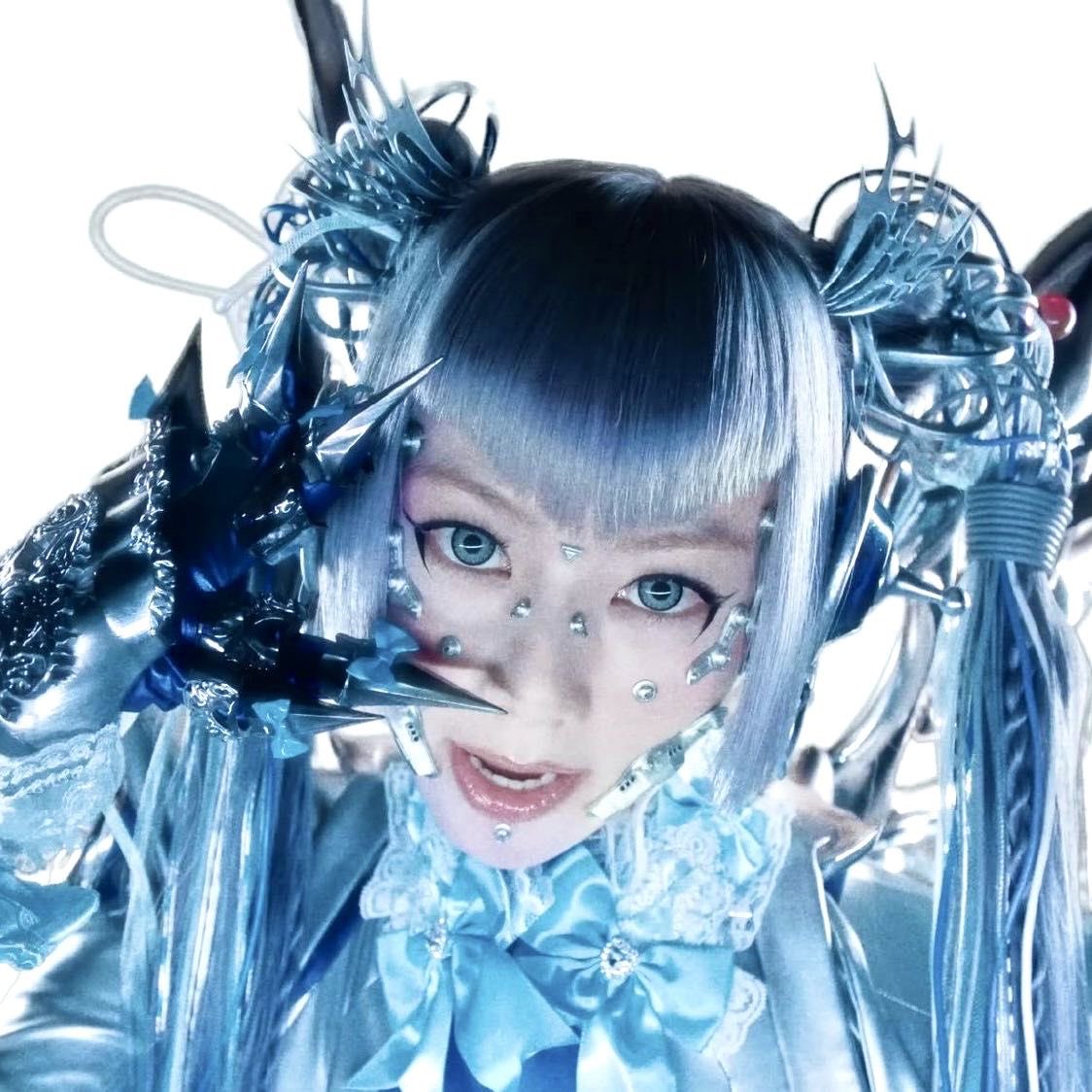 みう🐾 tweet media