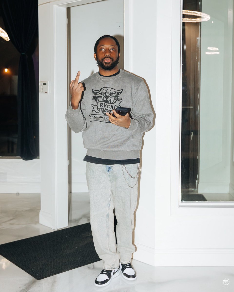 Scantygotcreez_'s tweet photo. BROKEN PIECES https://t.co/gzSBXeMN8C